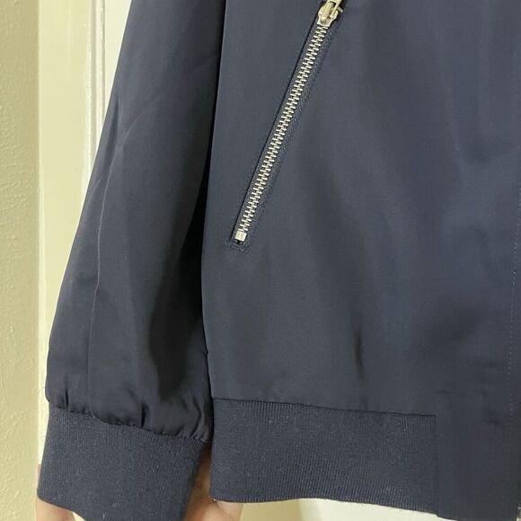 Forever 21 navy blue full zip bomber jacket size medium - Picture 4 of 5